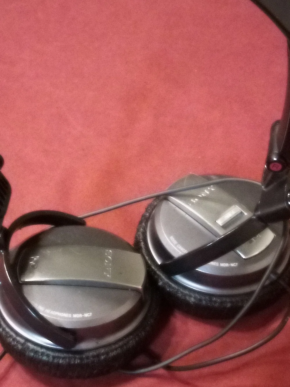 Sony ear headphones